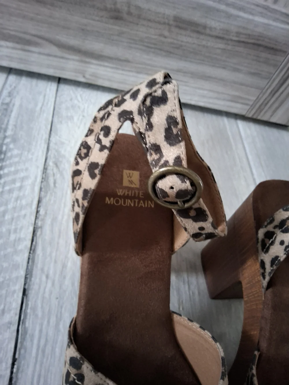 White Mountain Leopard Platform Sandals - Beige/Black